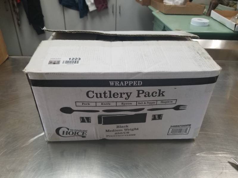 lot 1223 image: Case of 250 Wrapped Cutlery Pack - Fork, Knife, Spoon, S&P Napkin
