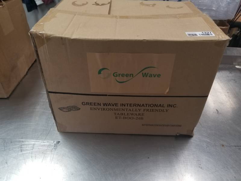 lot 1227 image: Case of 200 - 6x6x3 Black Burger Box