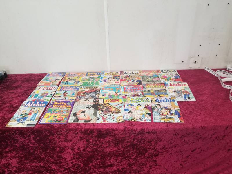 lot 9004 image: Archie and Misc Comic Book Collection