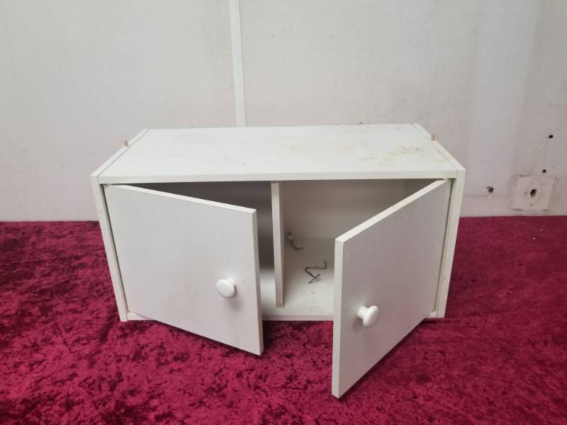 lot 7561 image: White Painted Two Door Cabinet