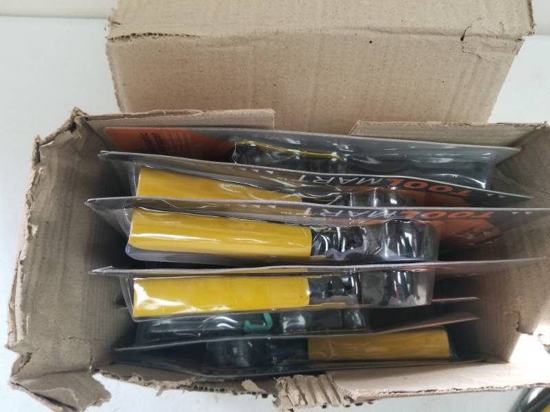 lot 7598 image: Case of 7 Automatic Wire Strippers