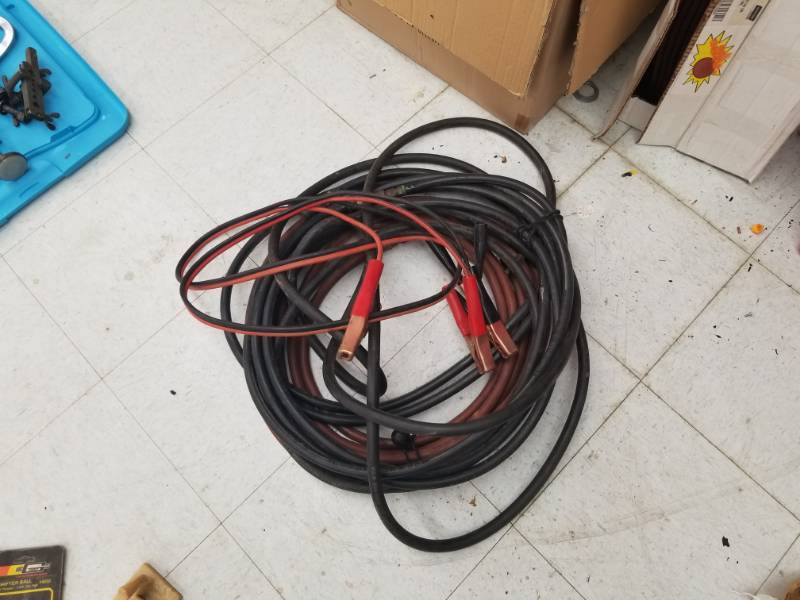 lot 7602 image: Heavy Duty Jumper Cables