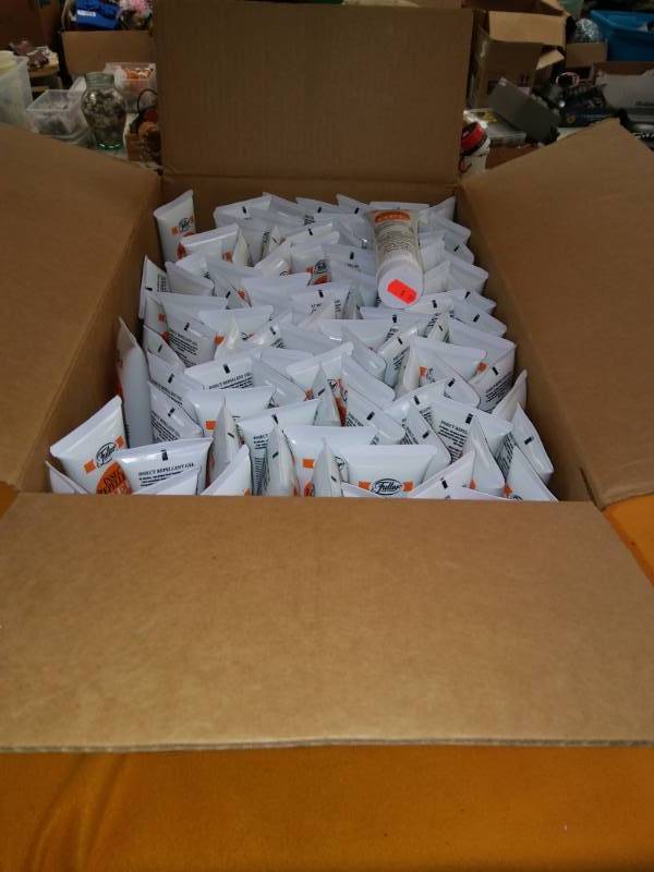 lot 10410 image: Case of Fuller Insect Repellant Gel in Tubes
