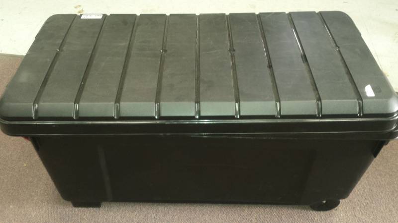 lot 7547 image: HD Rolling Storage Tote