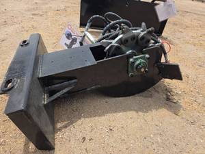 lot 5024 image: Hydraulic Mini Skid Steer Stump Grinder Attachment Model CK-SZYMJ