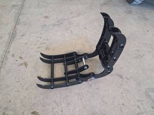 lot 5105 image: Mini Excavator Wood Grab Attachment