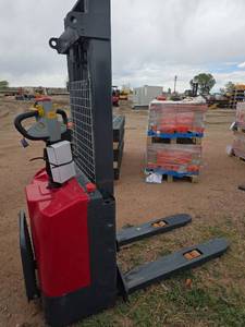 lot 5165 image: Electric Walkie Stacker Forklift (see photos and descriptions)