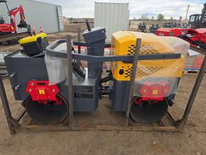 lot 5258 image: SDLOOL SL1000 1 Ton Full Hydraulic Vibratory Road Roller