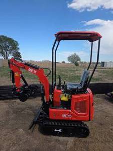 lot 5181 image: ME15 Compact Track Mini Excavator