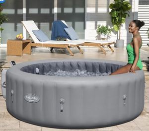 lot 1125 image: SaluSpa Santa Monica Energy-Efficient AirJet Inflatable 5-7 Person Spa - Retail $650