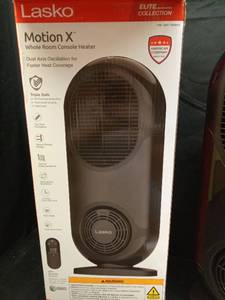 lot 1057 image: Lasko Motion X Whole Room Console Heater with Remote Control - Retail $80