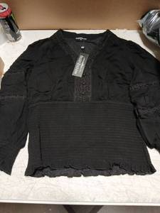 lot 45008 image: Scarlet Darkness Black Gothic Lace Peasant Blouse Size XL - Retail $25