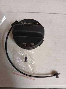 lot 30005 image: Toyota 17251-1VZ0D Fuel Tank Gas Cap Assembly - Retail $25