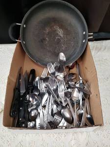 lot 28 image: Cuisinart Cookware and Mixed Cutlery Flatware Lot