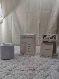 lot 51 image: Frida Baby 3-in-1 Sound Machine with Clock and Nightlight