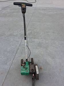 lot 123 image: Weed Eater Power Edge Gas Lawn Edger