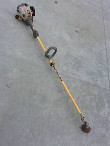 lot 124 image: Ryobi SS30 Gas Powered String Trimmer Weed Eater