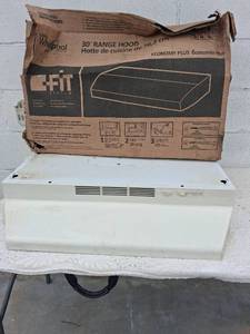 lot 126 image: Whirlpool Custom Series 30 Inch Range Hood