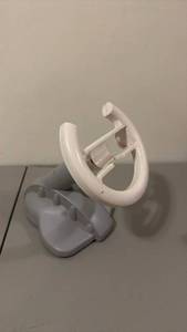 lot 1010 image: Dream Gear Wii steering wheel controller adapter