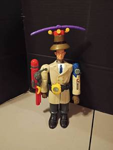 lot 1029 image: 12 in tall Inspector Gadget Action Figure with Accessories