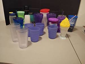lot 1114 image: Various Drinking Glasses