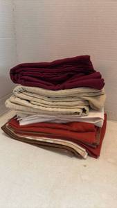 lot 1226 image: Pillowcases