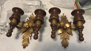 lot 1301 image: Wooden Wall Sconces with Gold Leaf Detail Glass