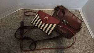 lot 1314 image: Brown Leather Messenger Bag with Striped Interior and Red Accents