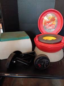 lot 2026 image: Little Tikes foot stool and First years lighting McQueen potty car and training wheels