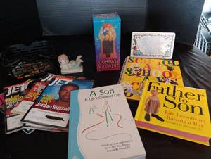 lot 2042 image: Books and more (boys)