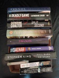 lot 2057 image: Books (the search Nora roberts)