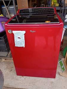 lot 2402 image: Whirlpool Cabrio Washing Machine.   Needs Fixed. Not for sure problem