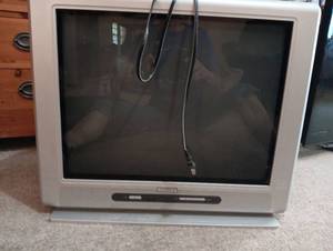 lot 1128 image: Philips CRT Television Monitor