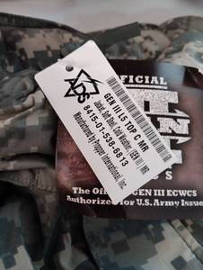 lot 1138 image: Med U.S. Army ACU Digital Camouflage Combat Uniform Set