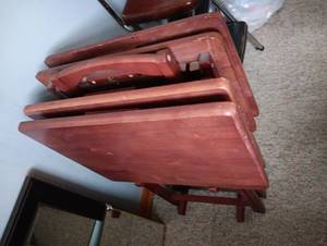 lot 1332 image: Wooden Folding TV Tray Tables Set