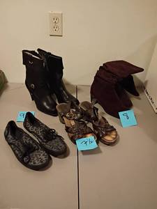 lot 1362 image: Ladies Shoes and Boots.   7.5, 8 and 9