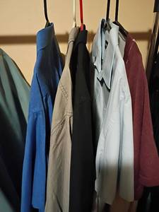 lot 1370 image: Mens Short Sleeve Shirts. XL to 2X