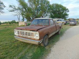 1976 Dodge Truck