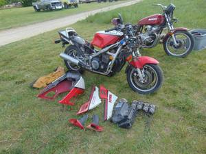 lot 4602 image: Late 80s Yamaha FJ1100