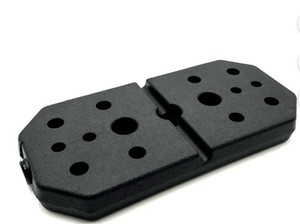 lot 152086 image: rectangular machine weight plates 12 lbs