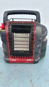 lot 34 image: Mr. Heater Buddy Portable Propane Heater