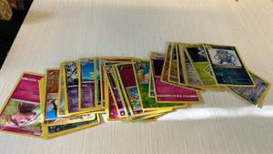 lot 107 image: FOILS�� Pokemon Trading Card Collection Mixed Set ALL SHINY.