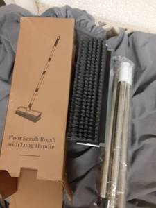 lot 19878 image: Floor Scrub Brush with Long Handle - Retail $15