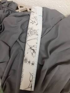 lot 19916 image: Peel and Stick Floral Wall Paper  - Retail $0