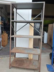 lot 17 image: Heavy Duty Industrial Steel Shelving Unit - Well Used