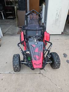 lot 18 image: Coleman CK100-S Go-Kart - Would Start but Wouldnt continue to run