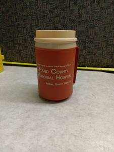 lot 160 image: Aladdin Hand County Memorial Hospital Insulated Coffee Mug with Lid
