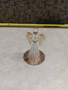 lot 193 image: Dura-Best Glass Angel Figurine with Gold Wings