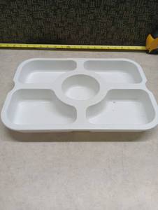 lot 214 image: White Plastic 5-Compartment Divided Serving Tray with Center Dip Bowl