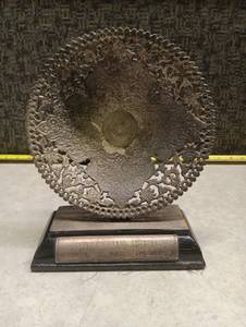 lot 229 image: Rotary Club Ujjain 1988 Decorative Metal Trophy Award